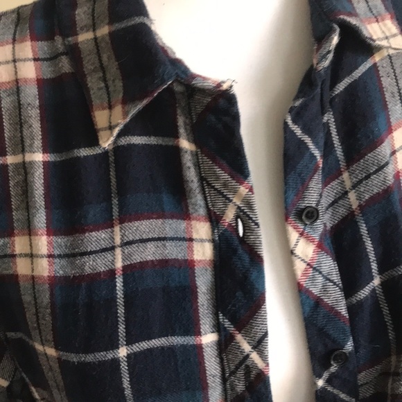 Blue flannel size small - Picture 4 of 5
